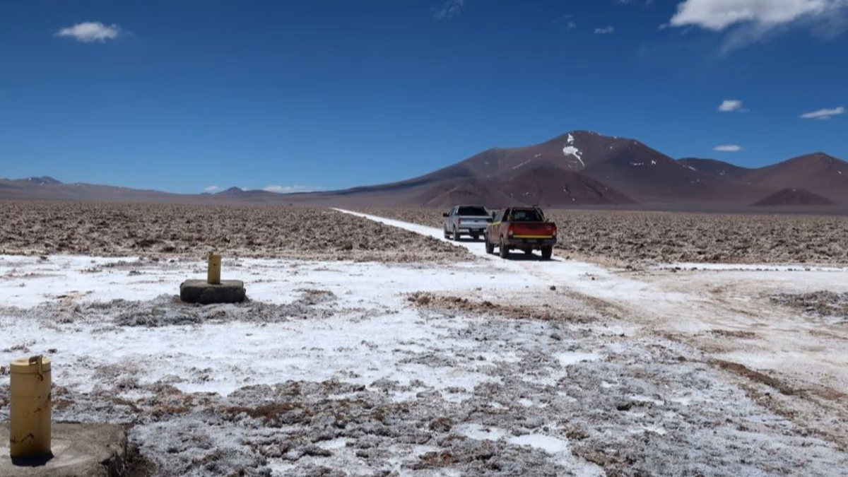 El acuerdo de Codelco y Lithium Power: 100 páginas, el calendario de la operación y una multa por retractación
