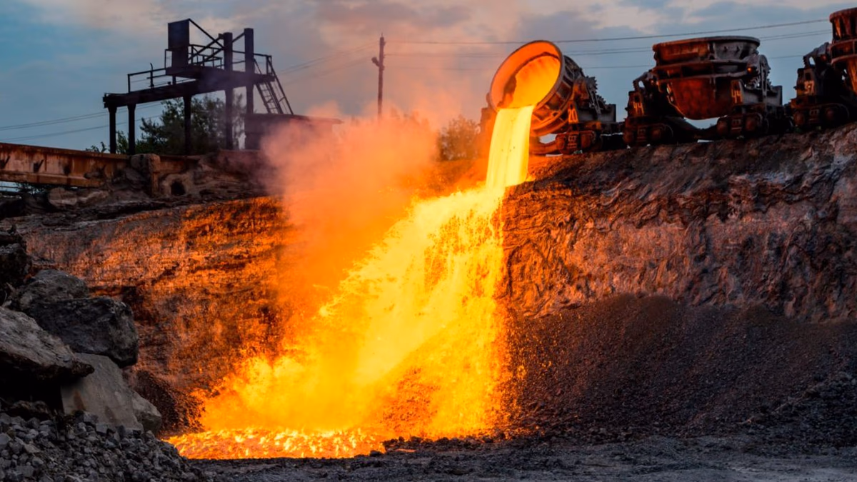 El Ascenso del Precio del Mineral de Hierro: Más Allá del Optimismo Chino