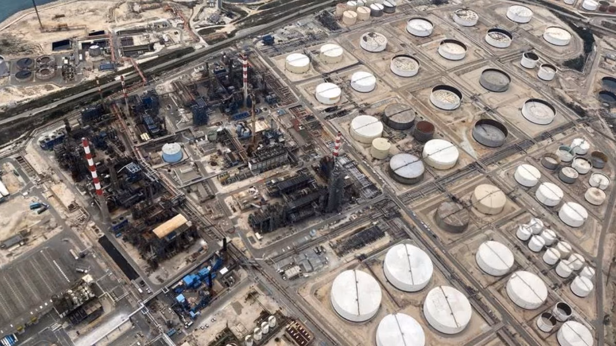 El Petróleo Alza Vuelo en Medio de Tensiones en Medio Oriente