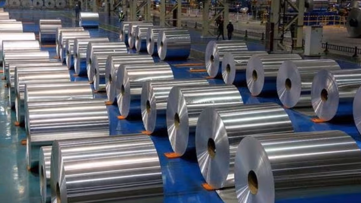 El precio del aluminio cae en picada en la Bolsa de Metales de Londres