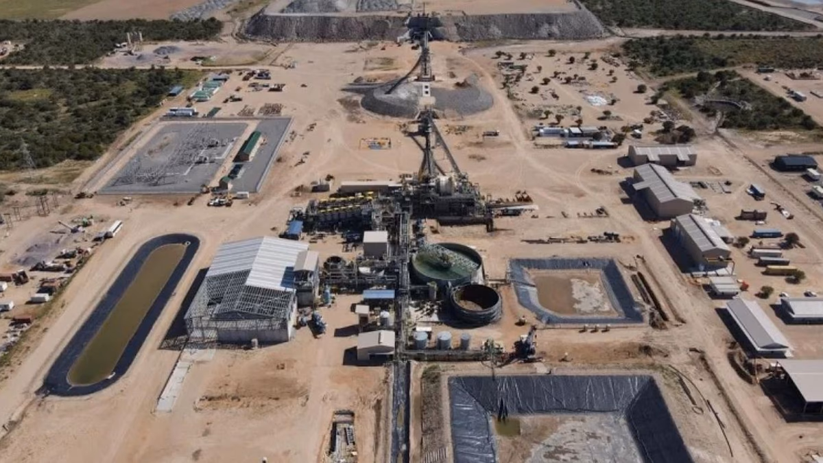 El Precio del Cobre Aumenta Ante la Anticipación de Recortes en las Tasas de Interés en 2024