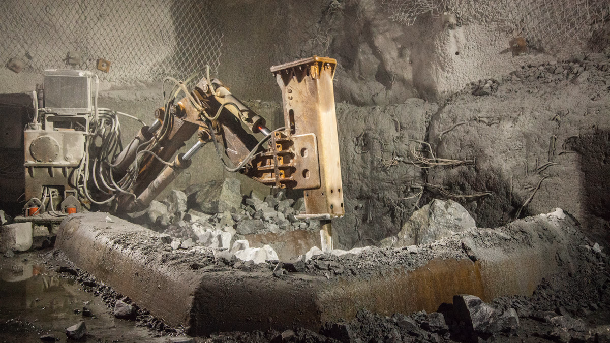 El Teniente impulsa innovador proyecto de martillo autónomo para minería subterránea