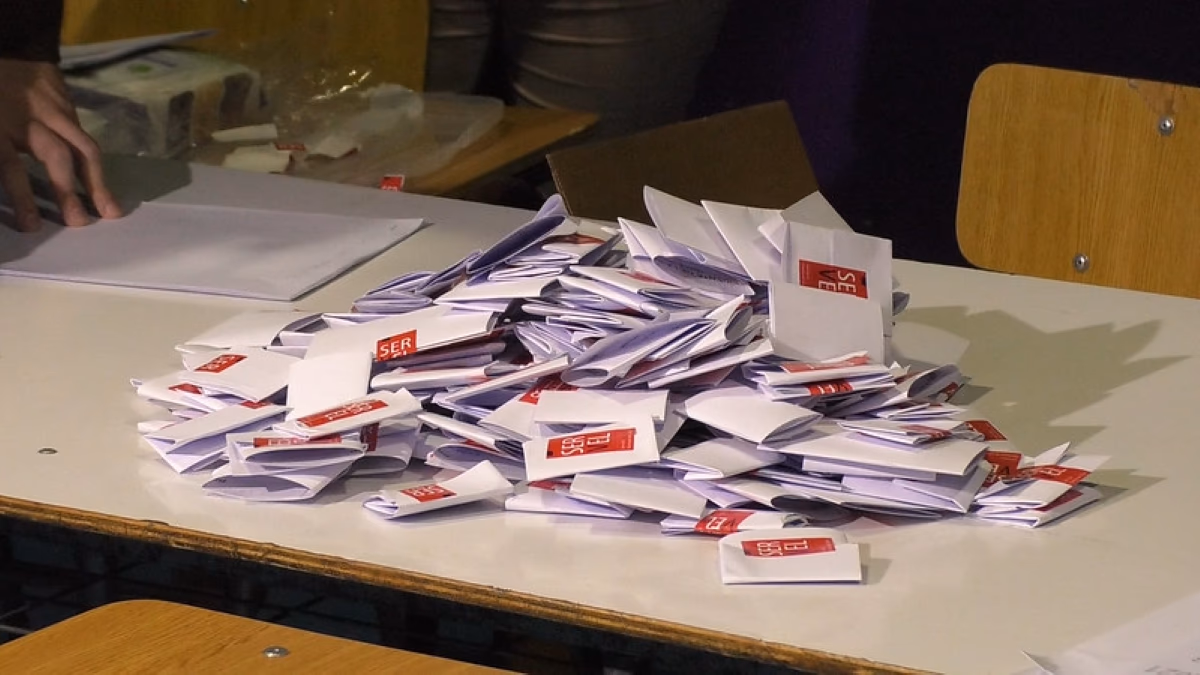 Elecciones Consejo Constitucional 2023: ¿cómo se realiza el recuento y escrutinio de las mesas electorales?
