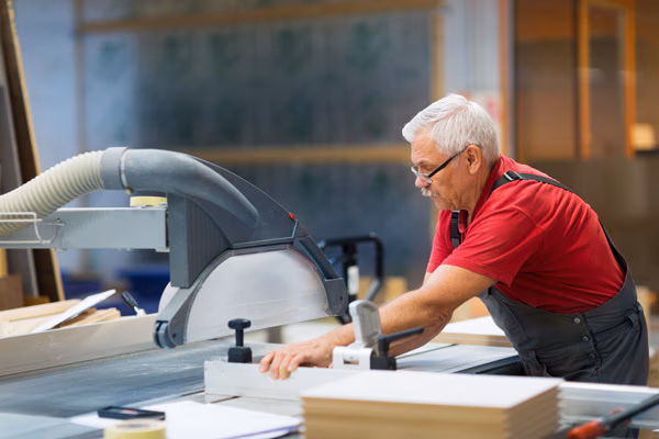 Empresas SB abre oportunidades laborales para mayores de 50 años