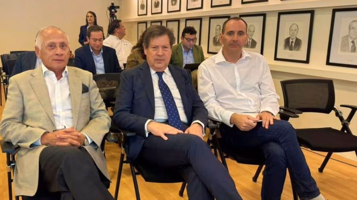 Enami detalla el plan de modernización de la Fundición Paipote y descarta cierre o privatización de la estatal
