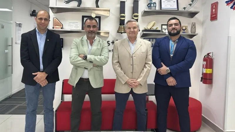 Endress+Hauser Chile y AyT se alían para potenciar sostenibilidad industrial