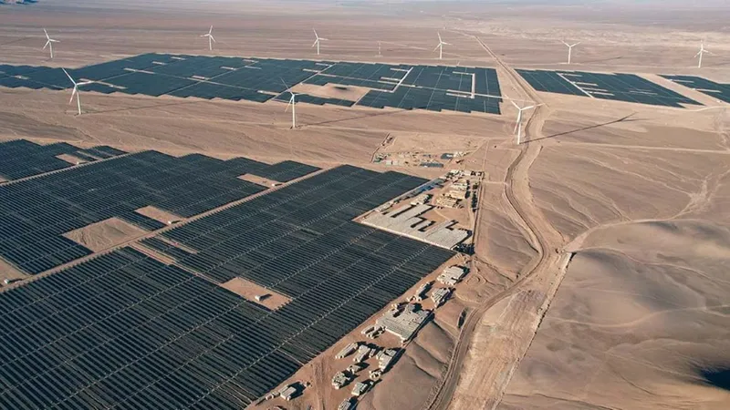 Enel Chile lanza proyecto BESS Las Salinas con energía solar y eólica