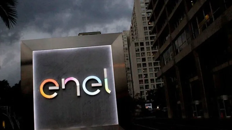 Enel Chile proyecta US$65 millones por deuda eléctrica y anticipa definiciones clave para el sistema de distribución