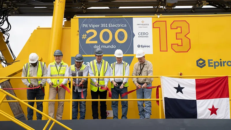 Epiroc entrega su perforadora Pit Viper 351 E número 200
