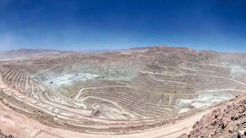 Escondida: BHP ingresa al SEIA nueva concentradora por más de US$5.000 millones