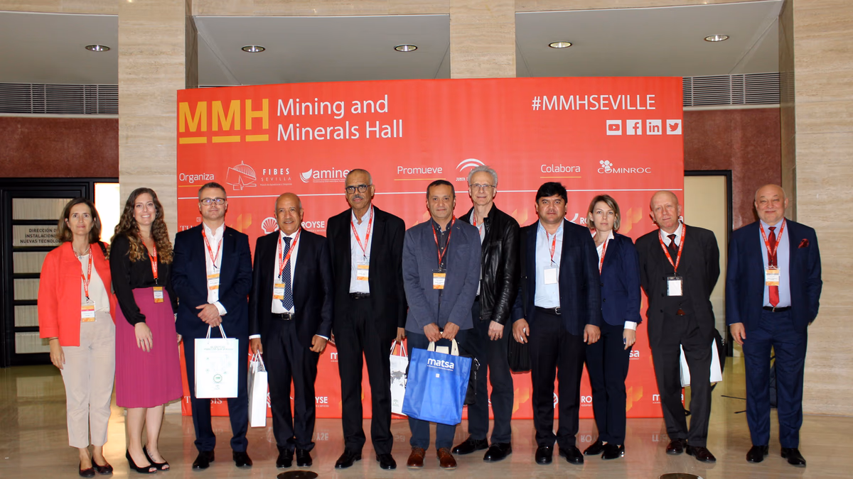 (España) Una veintena de empresas de minería presentan su oferta a agentes de cuatro países en el Mining and Minerals Hall con Extenda