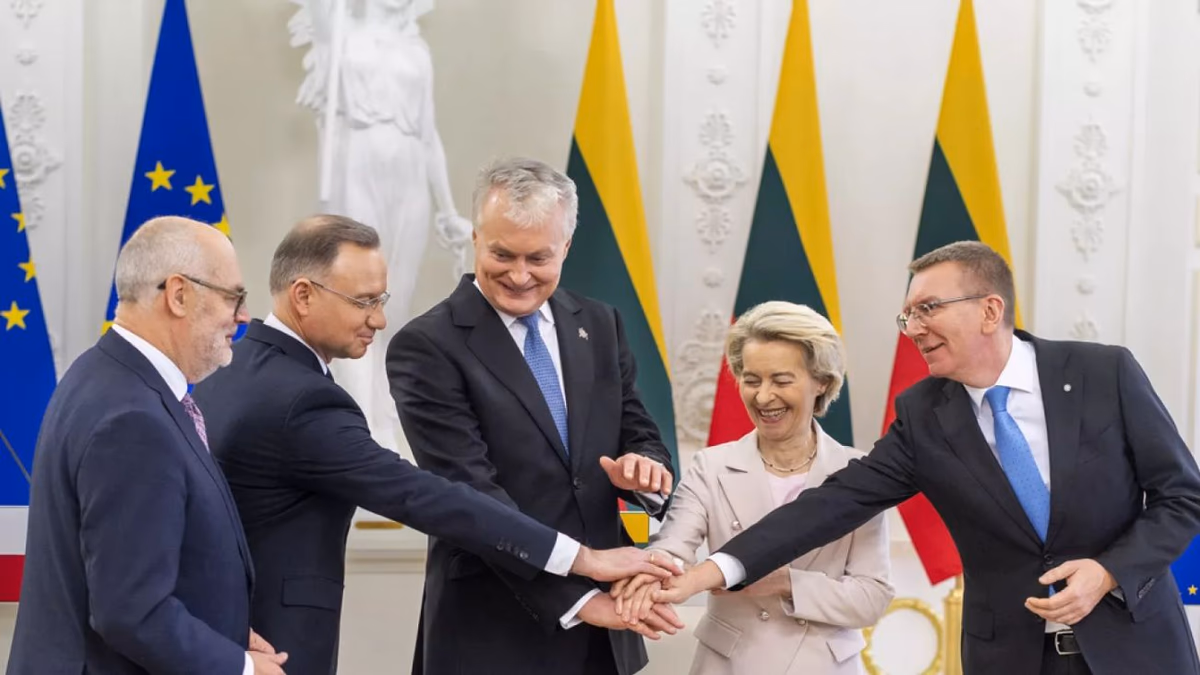 Estados Bálticos se Desconectan de la Red Eléctrica Rusa para Integrarse a la UE y Reforzar la Seguridad