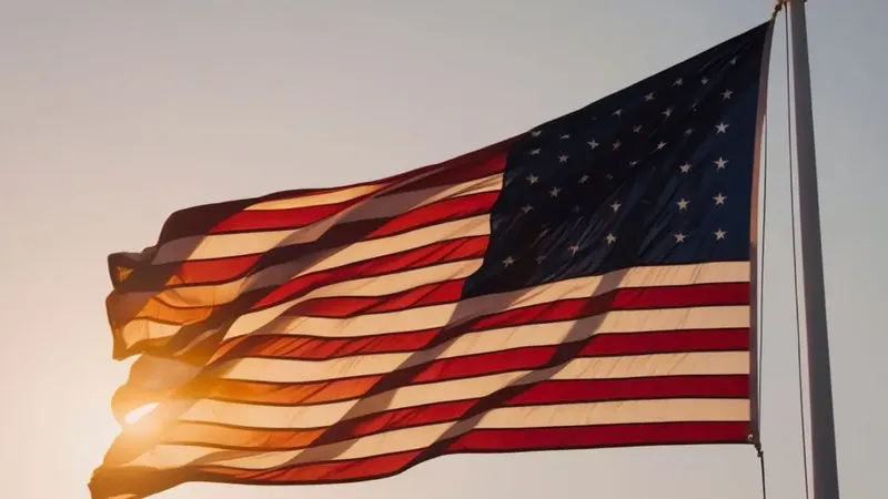 Estados Unidos revisa a la baja crecimiento económico: Desafíos y riesgos en aumento