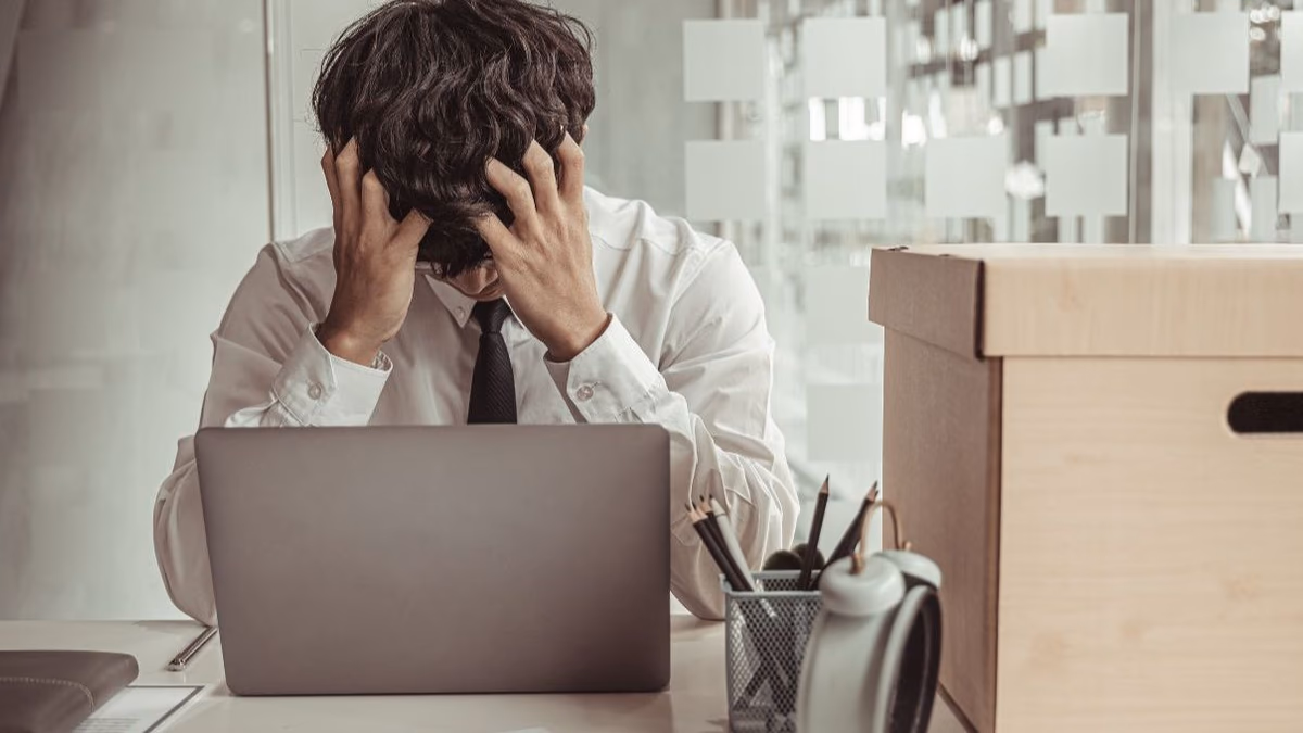 ¿Estás cesante? Estos son los beneficios que puedes recibir durante abril