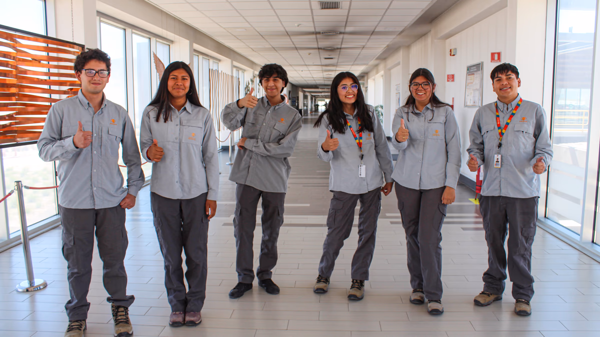 Estudiantes Duales culminaron exitoso programa de aprendizaje en División Ministro Hales