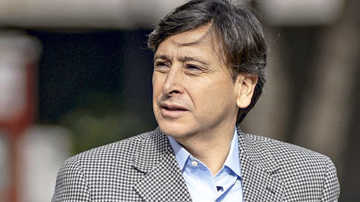 Exministro Golborne considera inteligente abrir negociación con SQM por litio: “Políticamente, antes de este anuncio, era bastante más difícil”