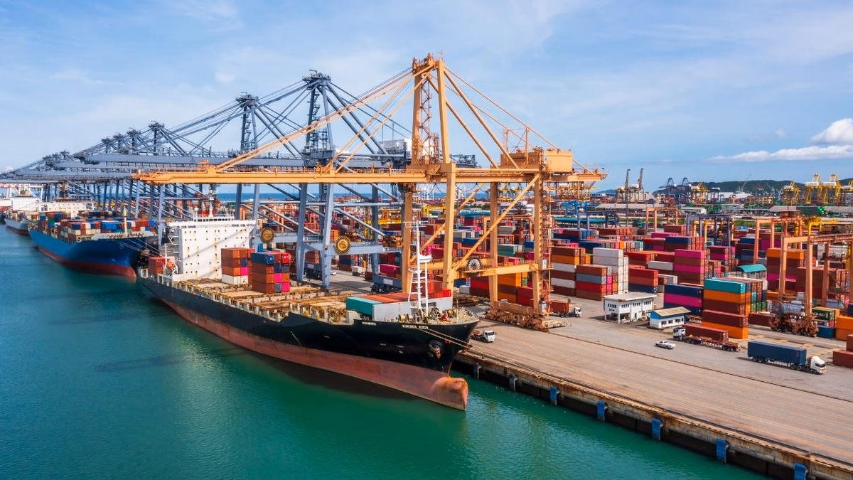 Exportaciones chilenas crecen con fuerza en África, Europa y Latinoamérica durante 2025