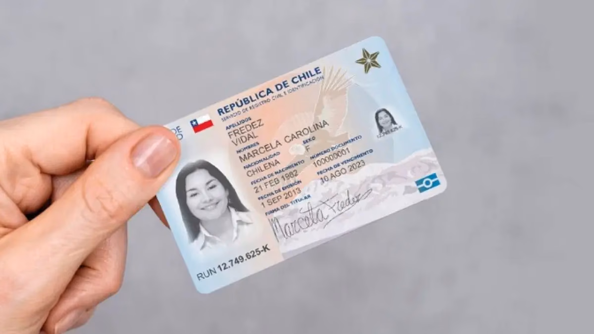 Extensión de cédulas: beneficios para adultos mayores en Chile