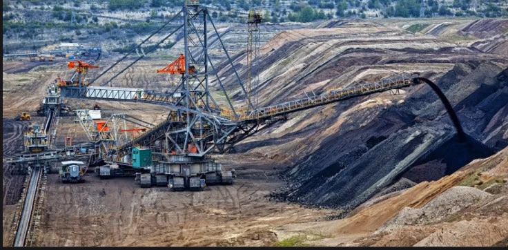 Extracción de níquel amenaza el lugar de Londres en el corazón del comercio de metales