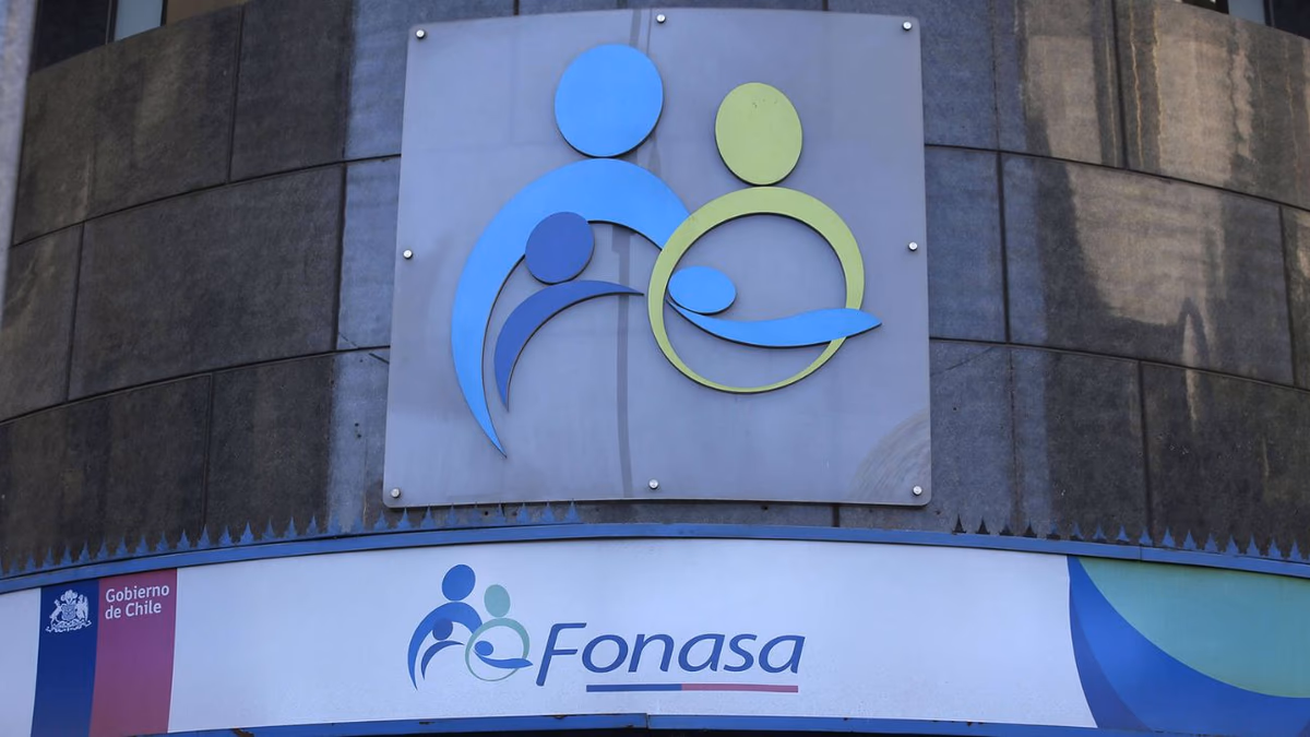 Fonasa Amplía Cobertura en Salud Privada: Beneficiarios Accederán a Cirugías y Prestaciones con Hasta 75% de Copago