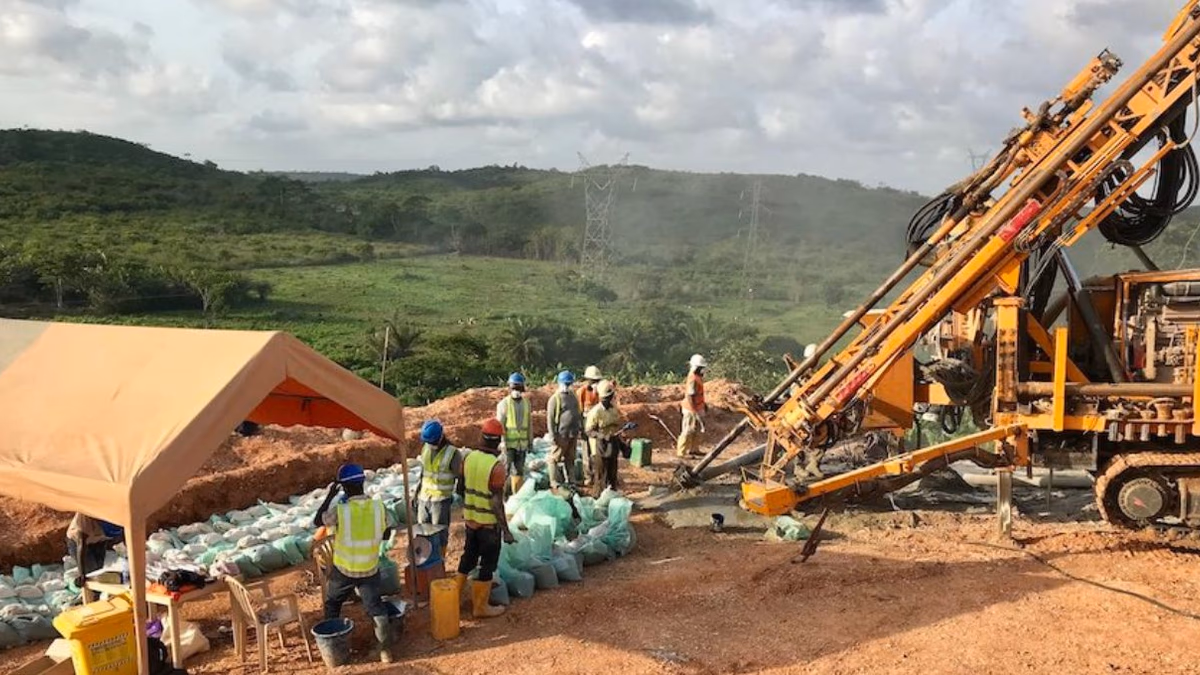 Fondo Soberano de Ghana Invierte en la Primera Mina de Litio del País