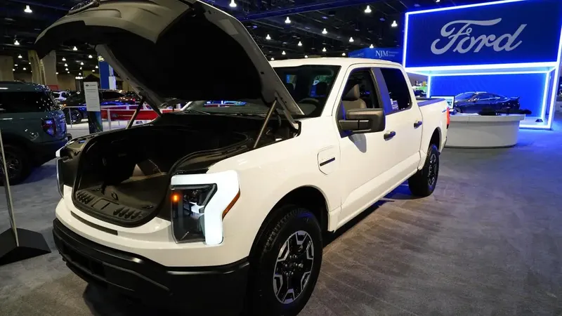 Ford reduce a la mitad su acuerdo de suministro de litio con Liontown y retrasa entregas hasta 2029
