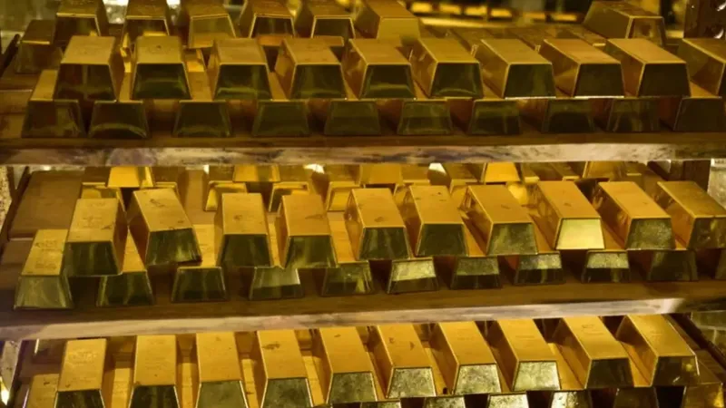 Francia retira de EE.UU. sus últimas 129 toneladas de oro y gana US$15.000 millones