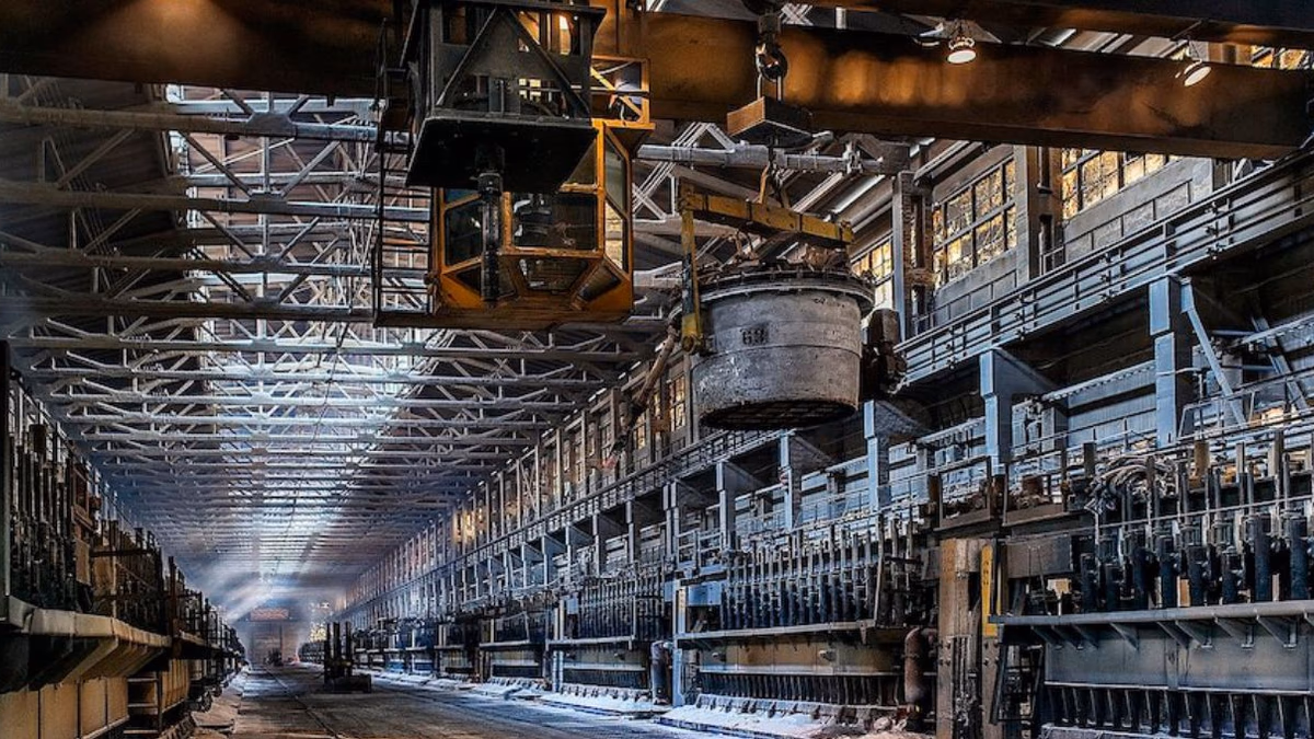 Glencore Compra Solo una Pequeña Porción de Aluminio Según Documentos Regulatorios