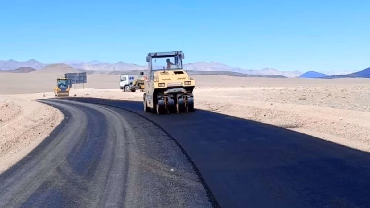 Gobernador Raúl Jalil impulsa desarrollo en Catamarca con asfaltado de Ruta 43, vital para turismo y minería del litio