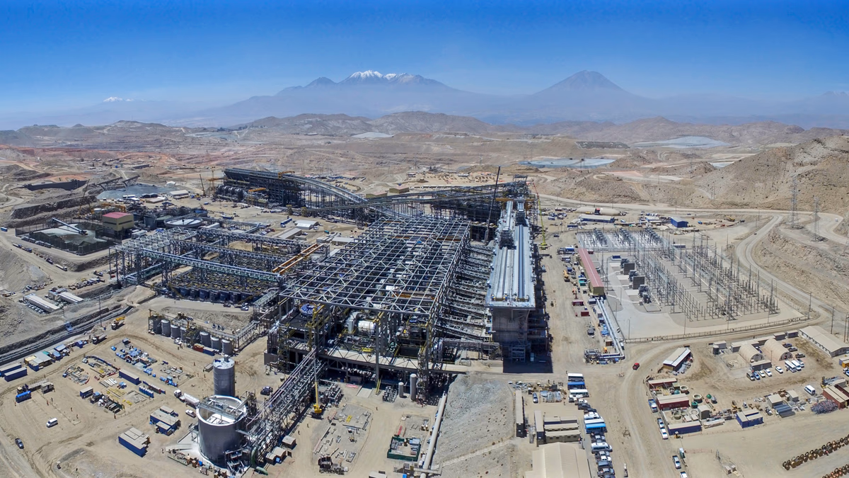 Gobierno peruano anunciará nuevas medidas sobre cierre de minas por problemas medioambientales