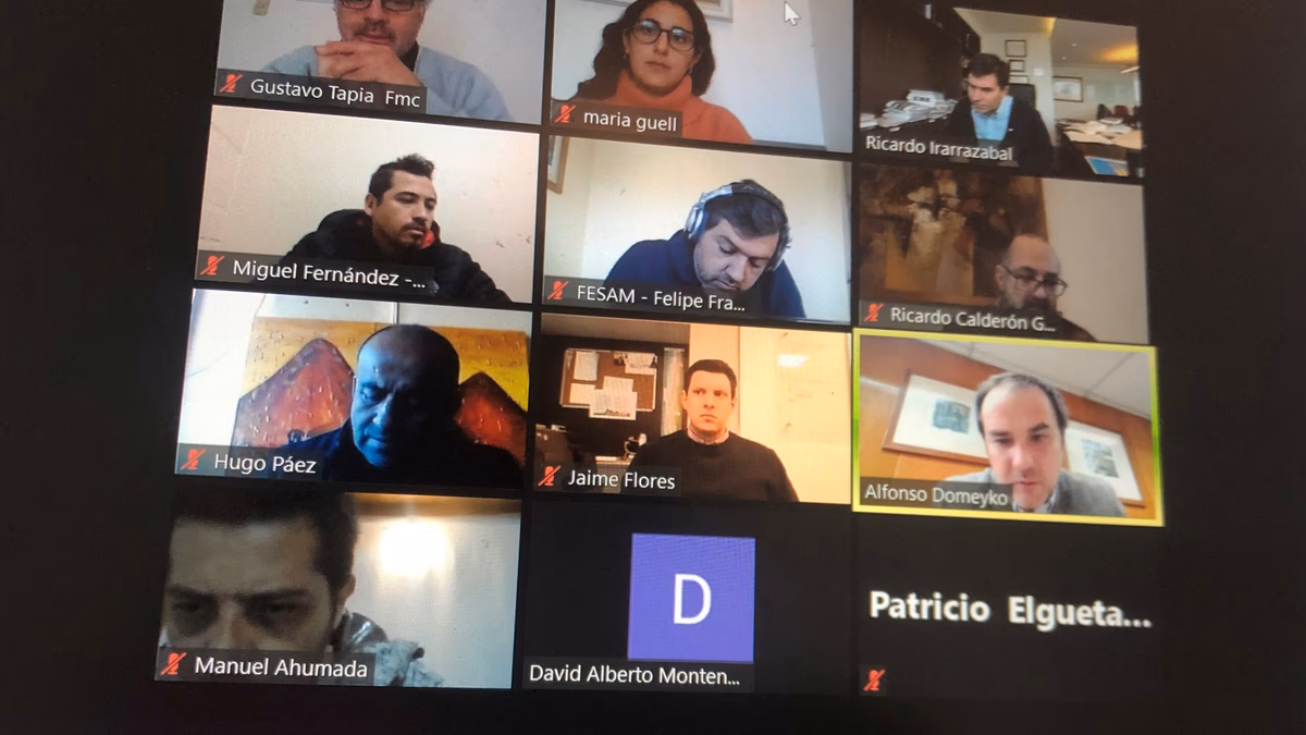 Gobierno y sindicatos mineros acuerdan mesa de trabajo para abordar contagios de Covid-19 en la industria