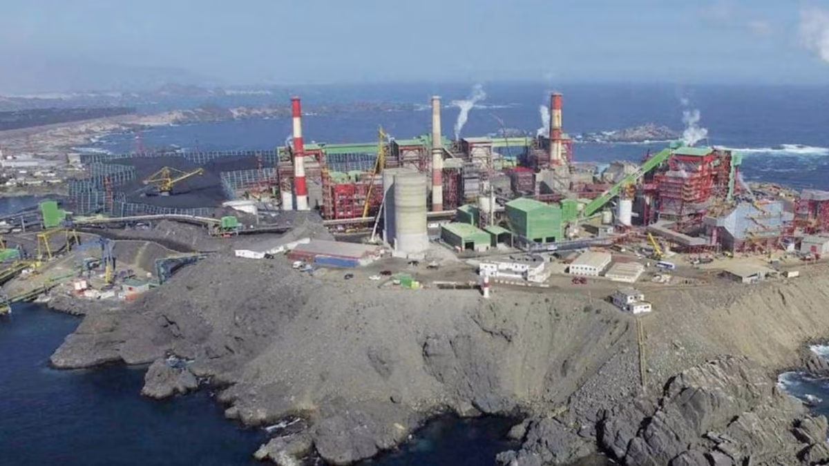Guacolda renegoció deuda con acreedores extranjeros y estudia reconvertir el mayor complejo carbonífero en Chile