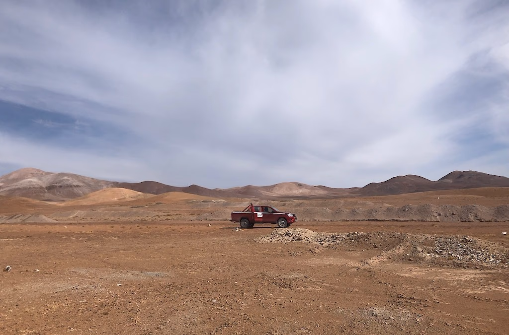 Honey Badger Silver en vías de adquirir el 100% del proyecto de plata y oro Cachinal en Chile