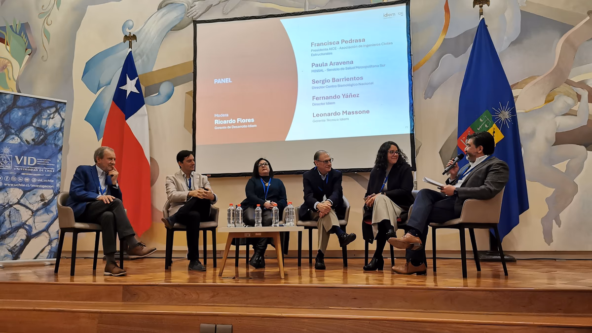 IDIEM participó en el II Encuentro de Innovación y destacó su rol en el sistema de prevención sísmica de la construcción