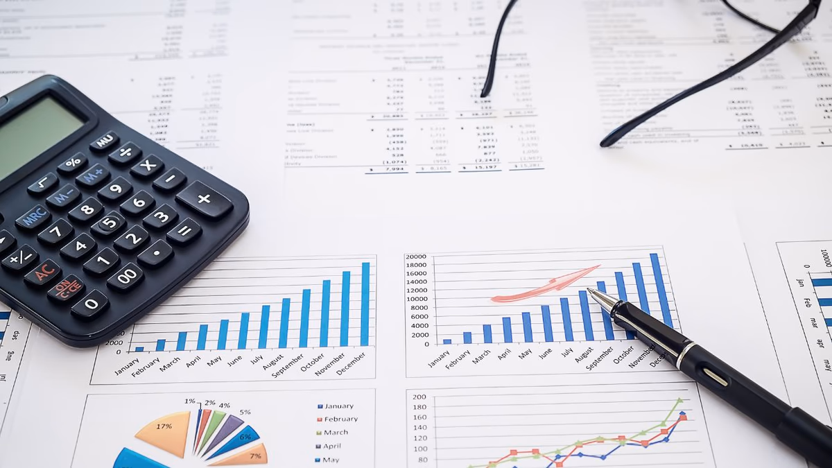 Imacec de enero 2025 crece 2,5% impulsado por comercio e industria, según Banco Central
