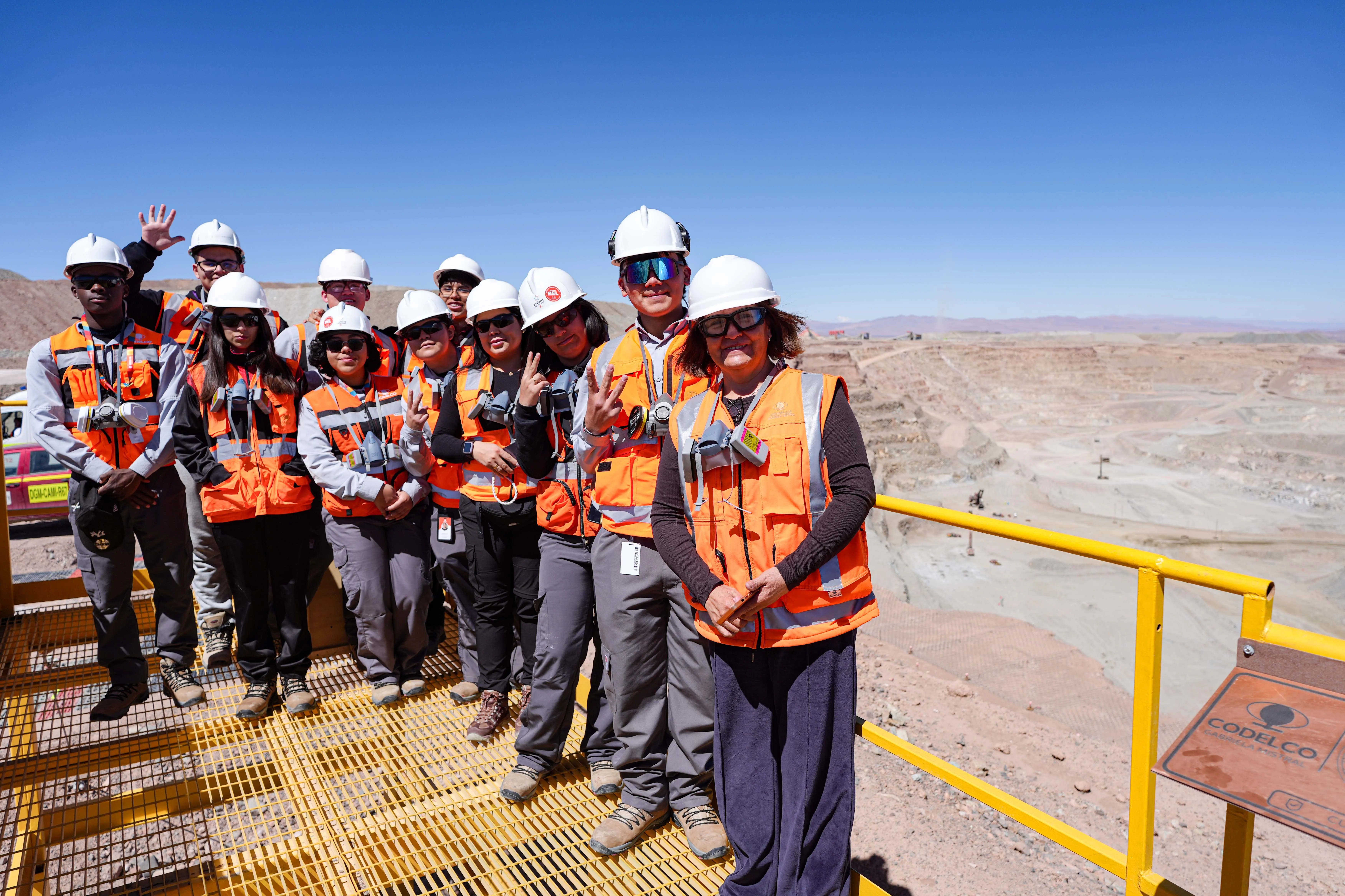 DGM Visita EJLM 01