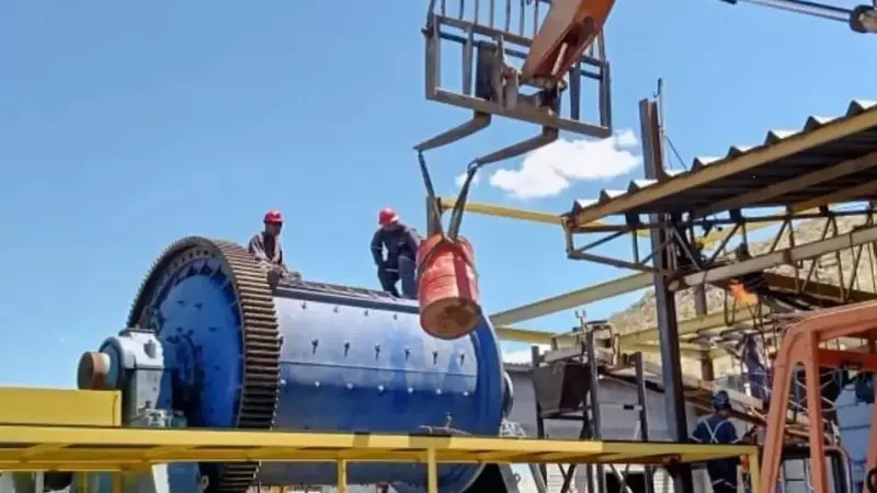 IMPACT Silver anuncia la suspensión temporal de la minería subterránea en Plomosas