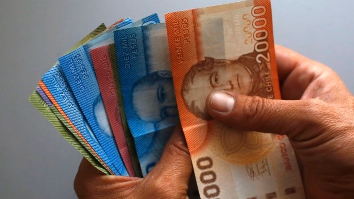 Impacto del alza del sueldo mínimo en los bonos y beneficios económicos