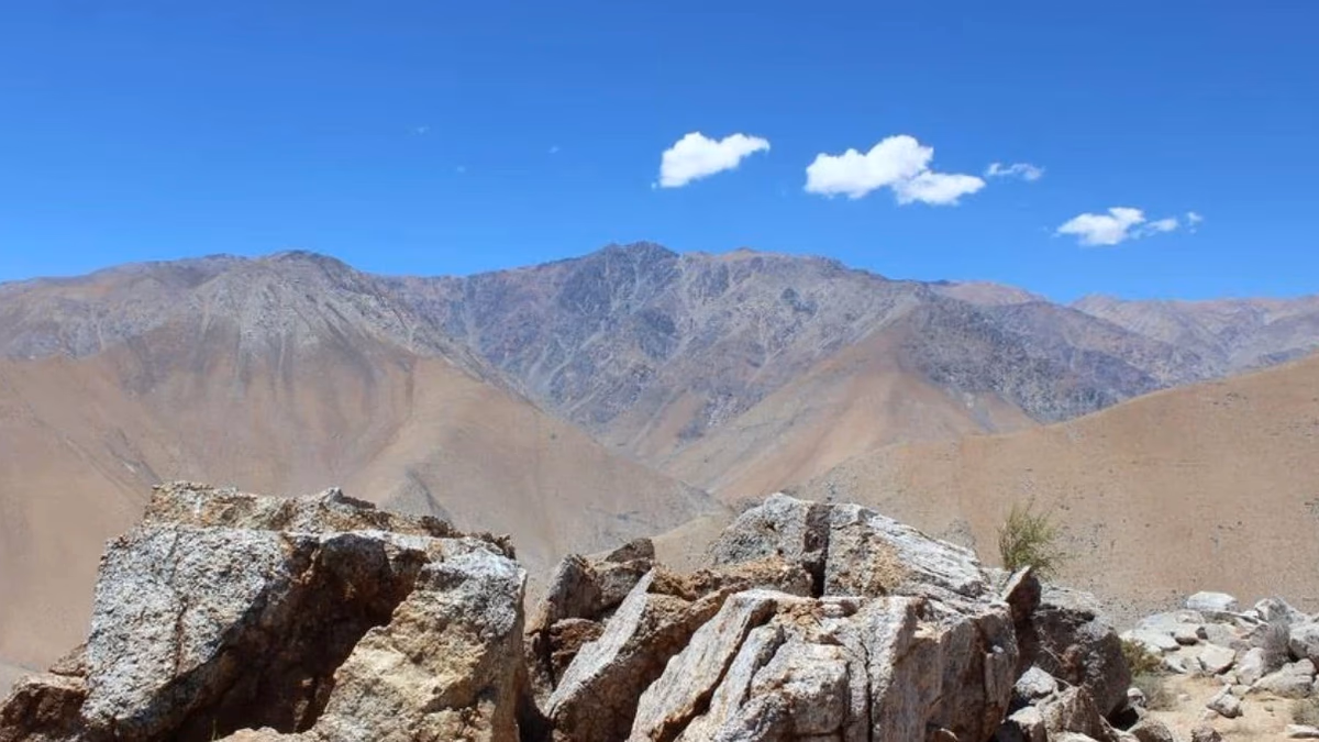 Inusual ola de calor invernal eleva la temperatura casi a 40°C en la cordillera de los Andes