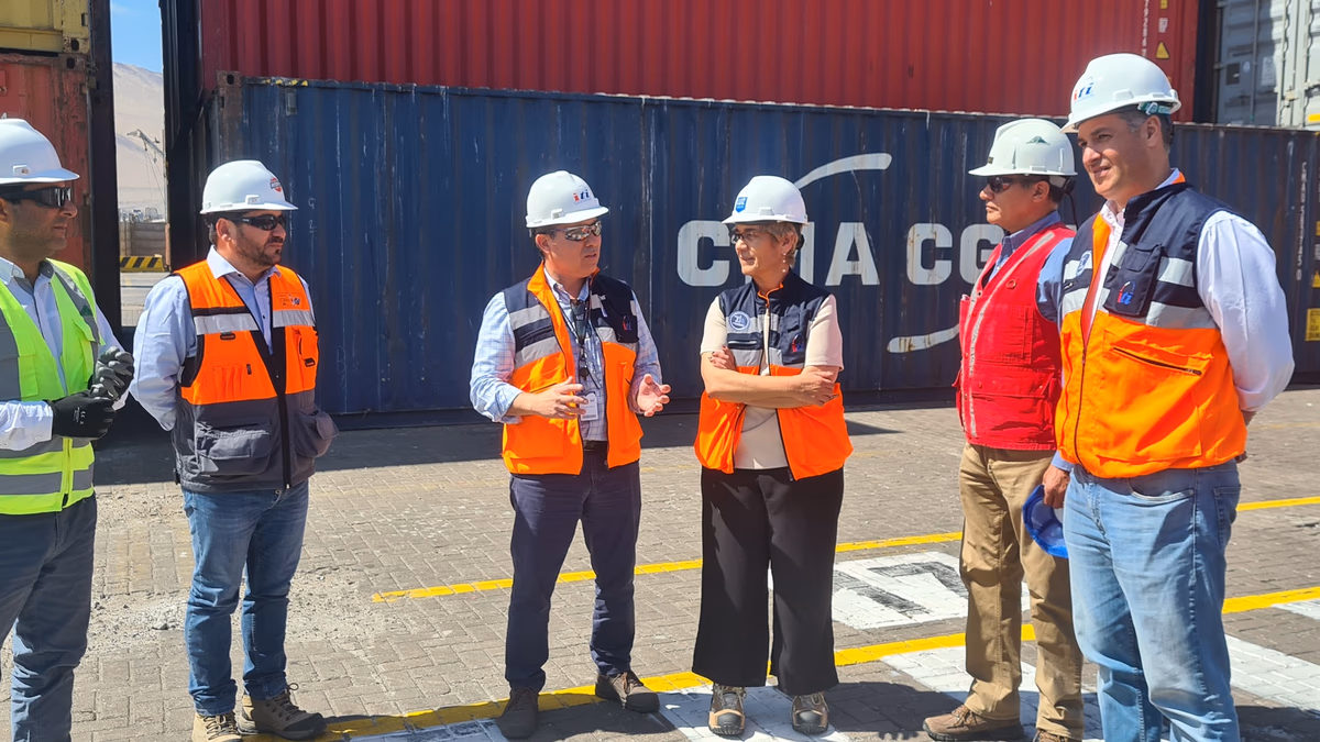 ITI concreta transferencia de carga de 2 mil tuberías para proyecto de Collahuasi