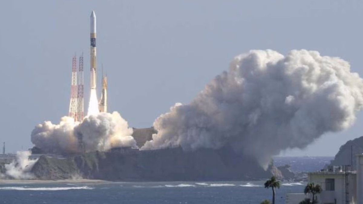 Japón Lanza Cohete con Lander Lunar y Telescopio de Rayos X para Explorar los Orígenes del Universo