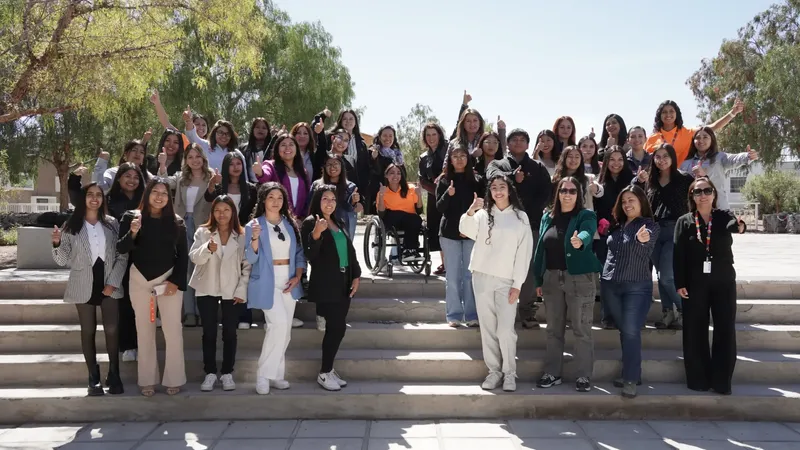 Jóvenes mujeres en minería: Codelco inspira nuevas vocaciones en Calama en el marco del Mes de la Mujer