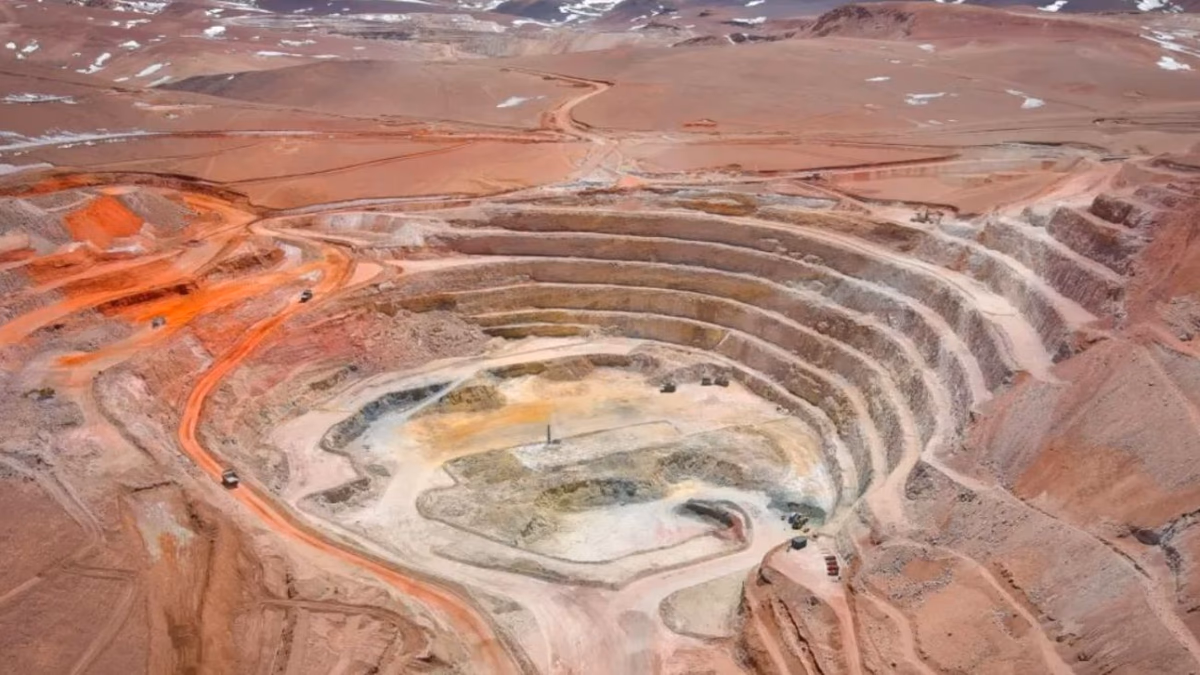 Kinross Chile anuncia inversión de $113 millones para extender operaciones mineras en Atacama