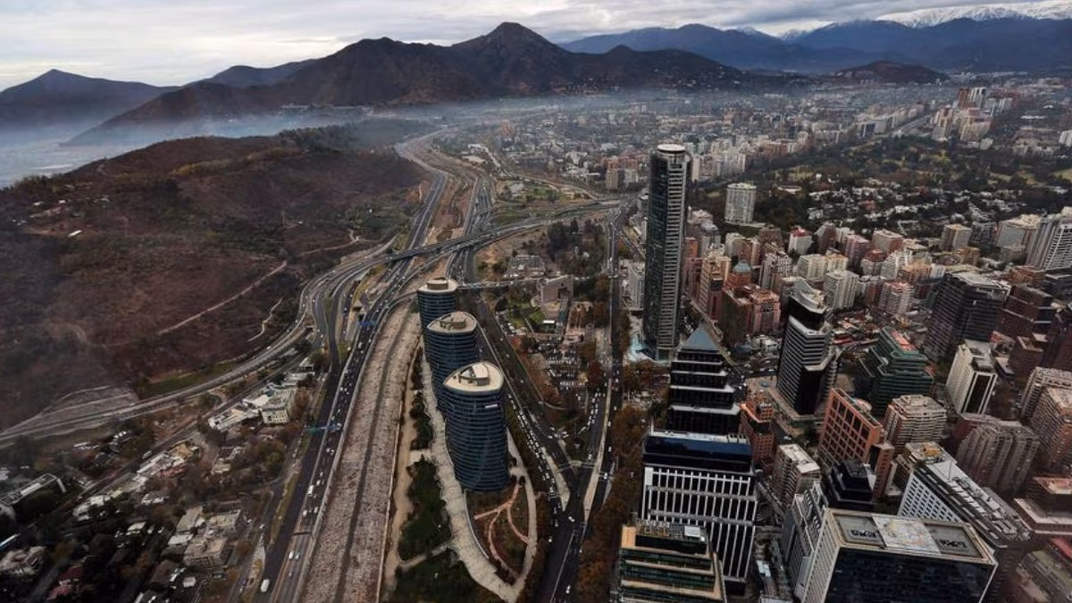 La lenta y difícil salida del ajuste para la economía chilena
