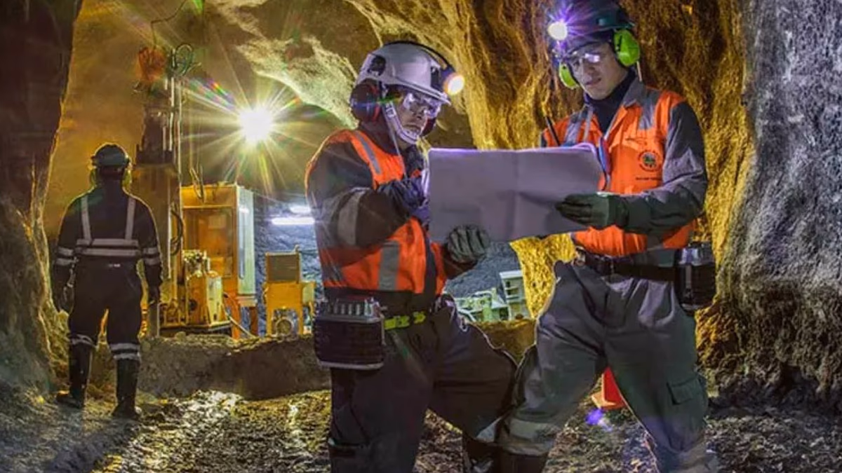La menor extracción de plata en Perú y México frenará la producción mundial