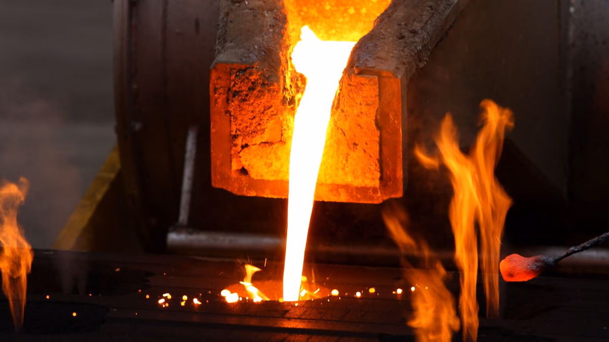 La producción industrial impulsa la economía: el sector manufacturero y minero en auge