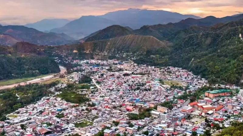 La Rinconada: el “techo habitado” del planeta bajo presión minera y sanitaria Altitud extrema y un récord con matices