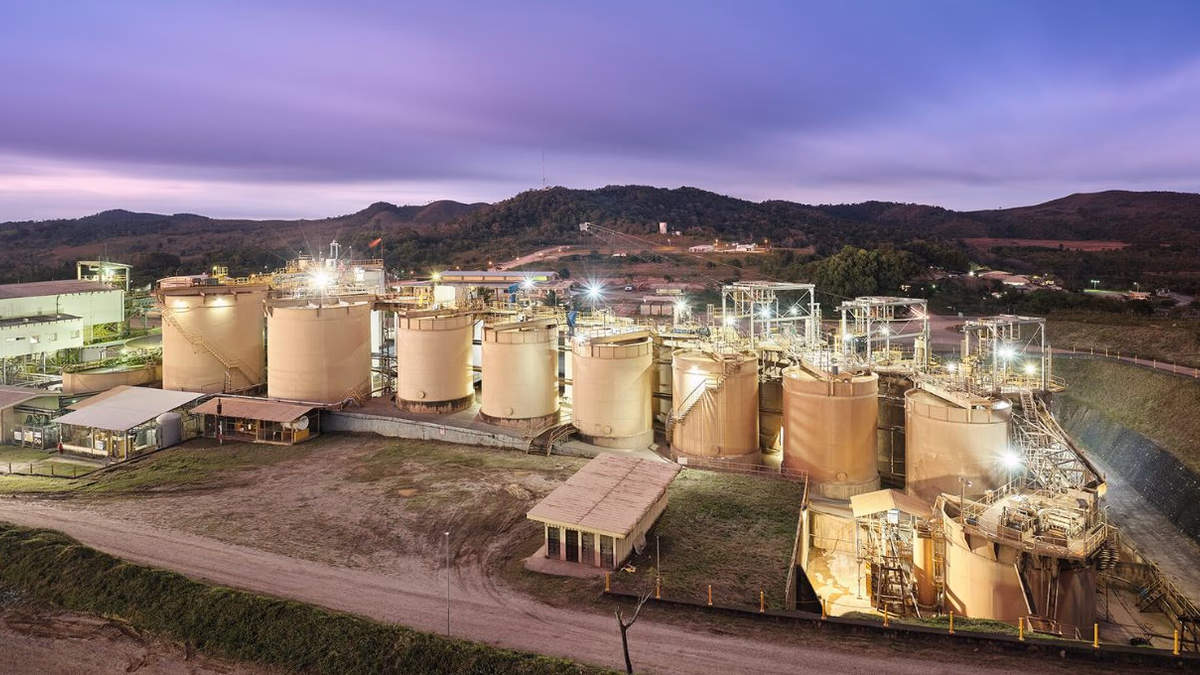 La venta de acciones de Calibre Mining: estrategia de crecimiento y adaptación