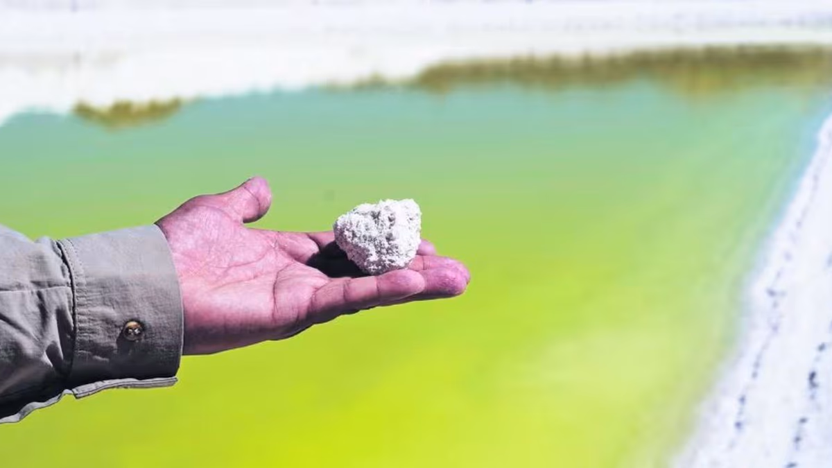 Las historias secretas de la alianza de Codelco y SQM en el salar de Atacama