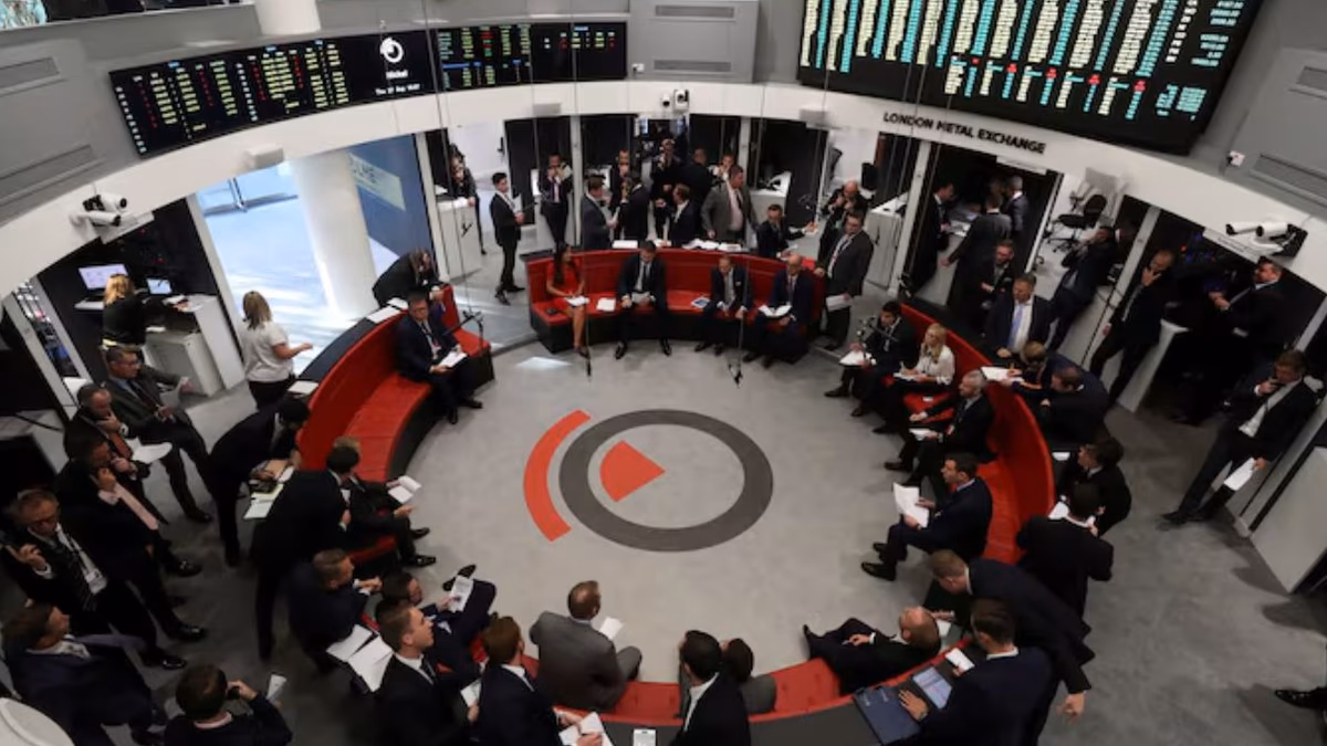 LME expandirá su red de almacenes de metales en Hong Kong